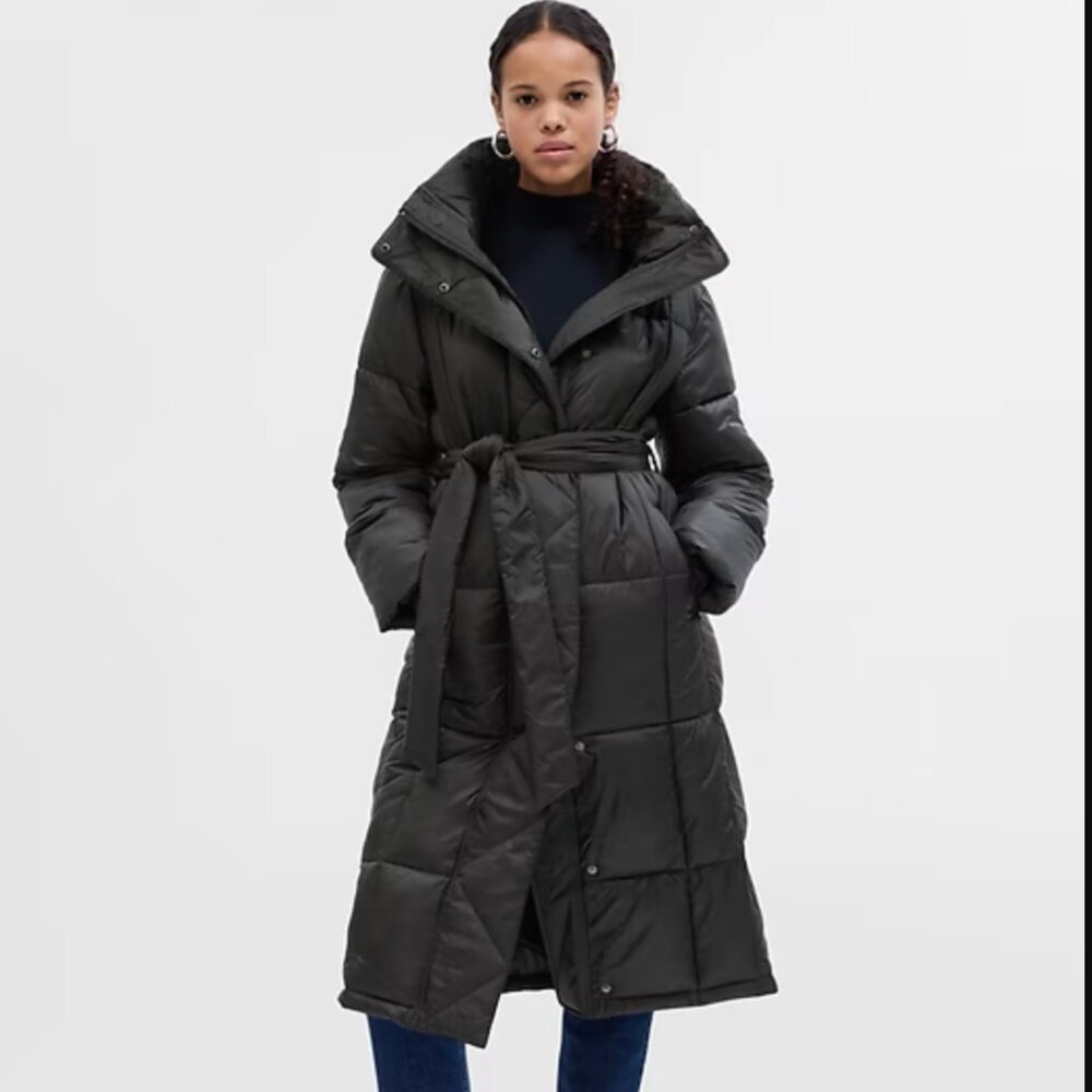 Like New GAP Big Puff Coat in Olive